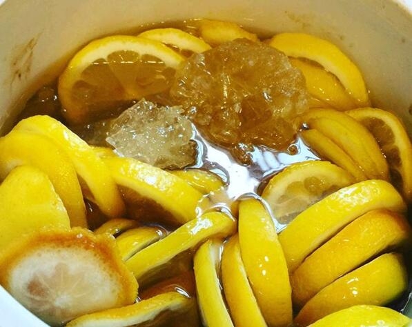 止咳古方？冰糖炖柠檬？原来这个最有效！